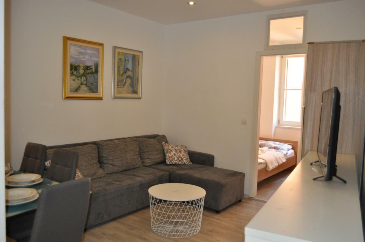 Apartment Nana Piran Buitenkant foto