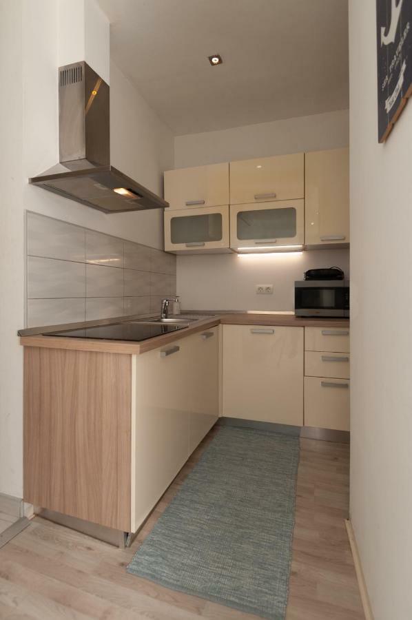 Apartment Nana Piran Buitenkant foto