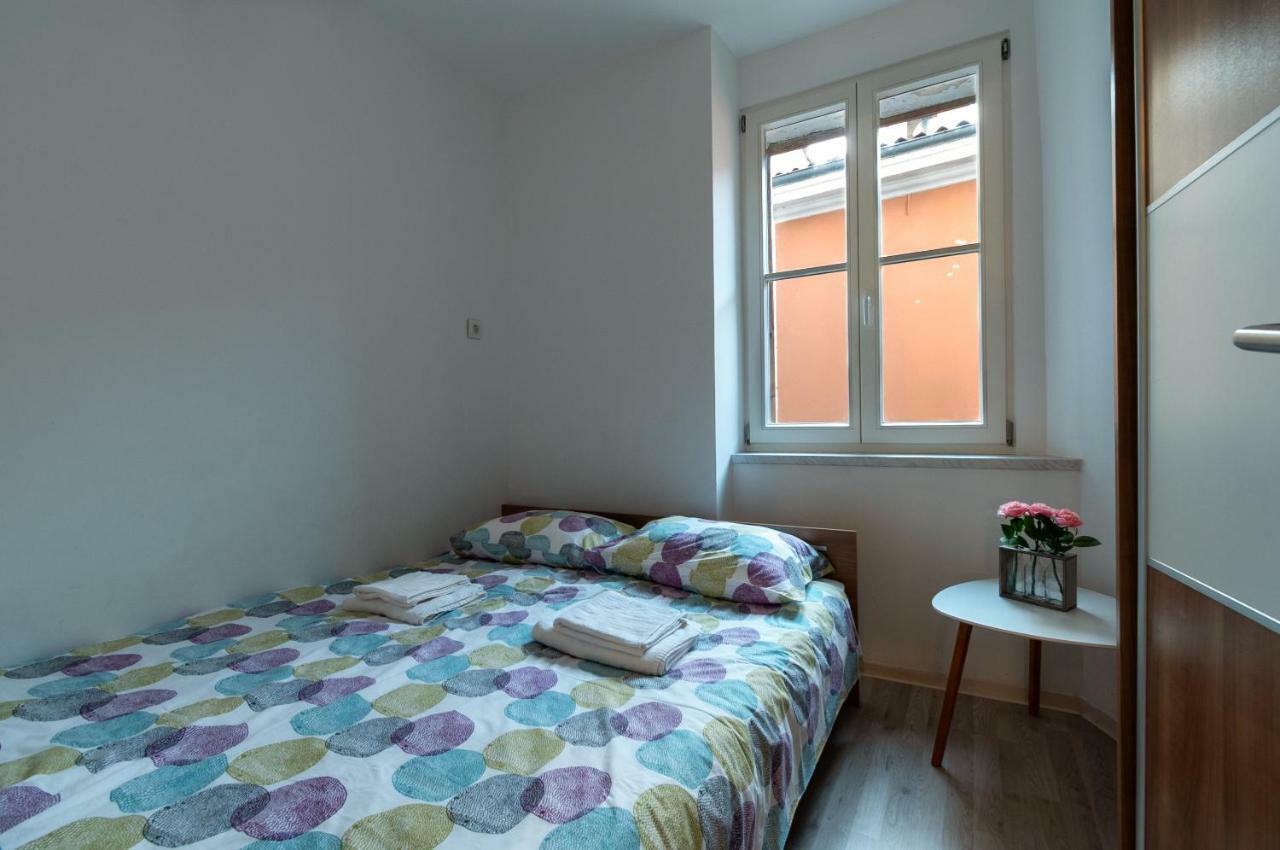 Apartment Nana Piran Buitenkant foto