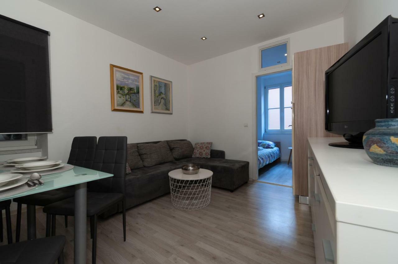 Apartment Nana Piran Buitenkant foto